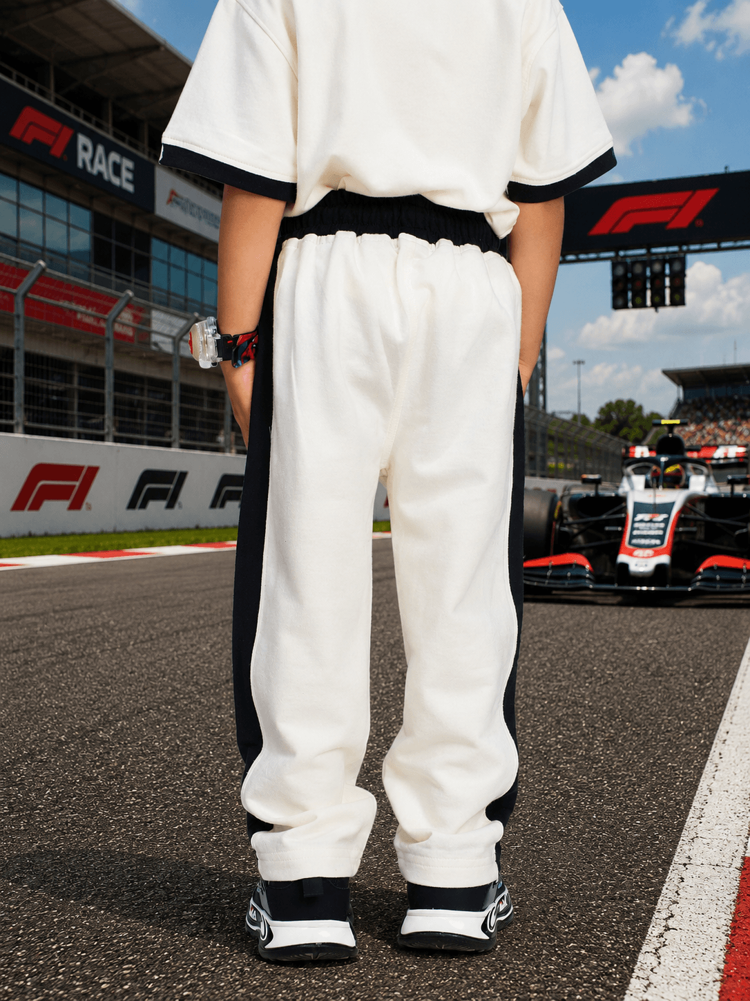 SPEED SURGE CO-ORD SET BOYS GIRLS WHITE BLACK