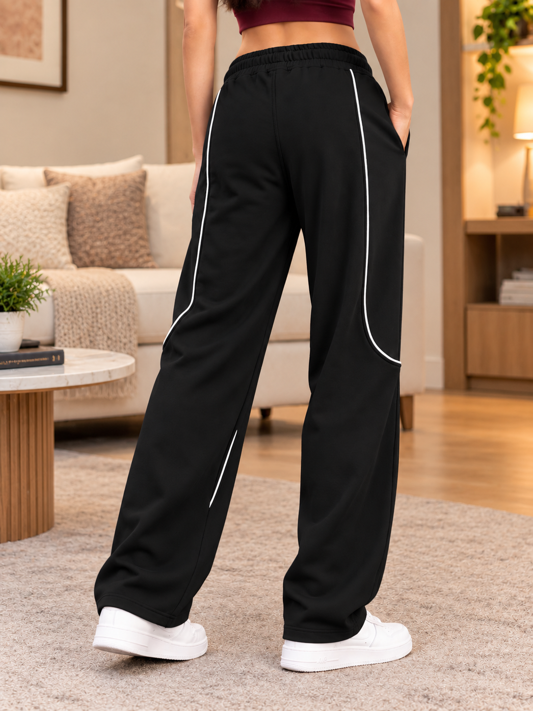 WOMEN DRAWSTRING FIT JOGGERS BLACK