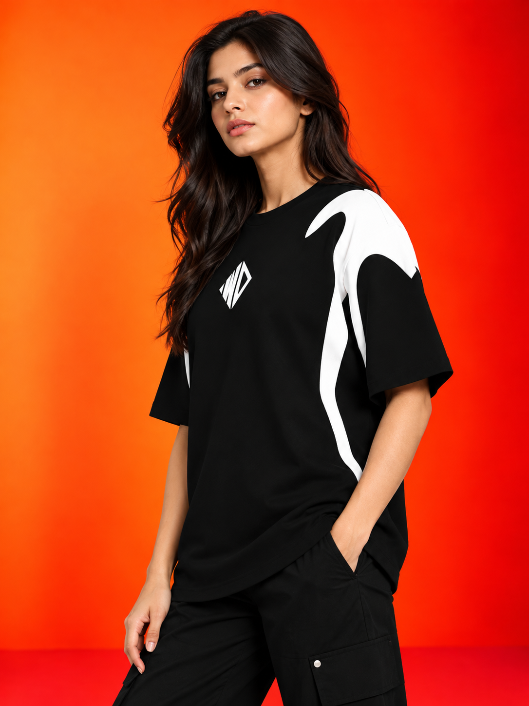WOMEN INFINITY SAGA OVER-SIZED T-SHIRT BLACK