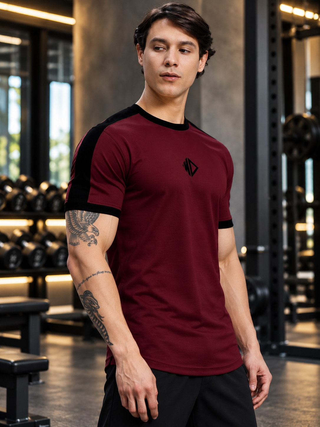 SHERPA REGULAR FIT T-SHIRT MAROON