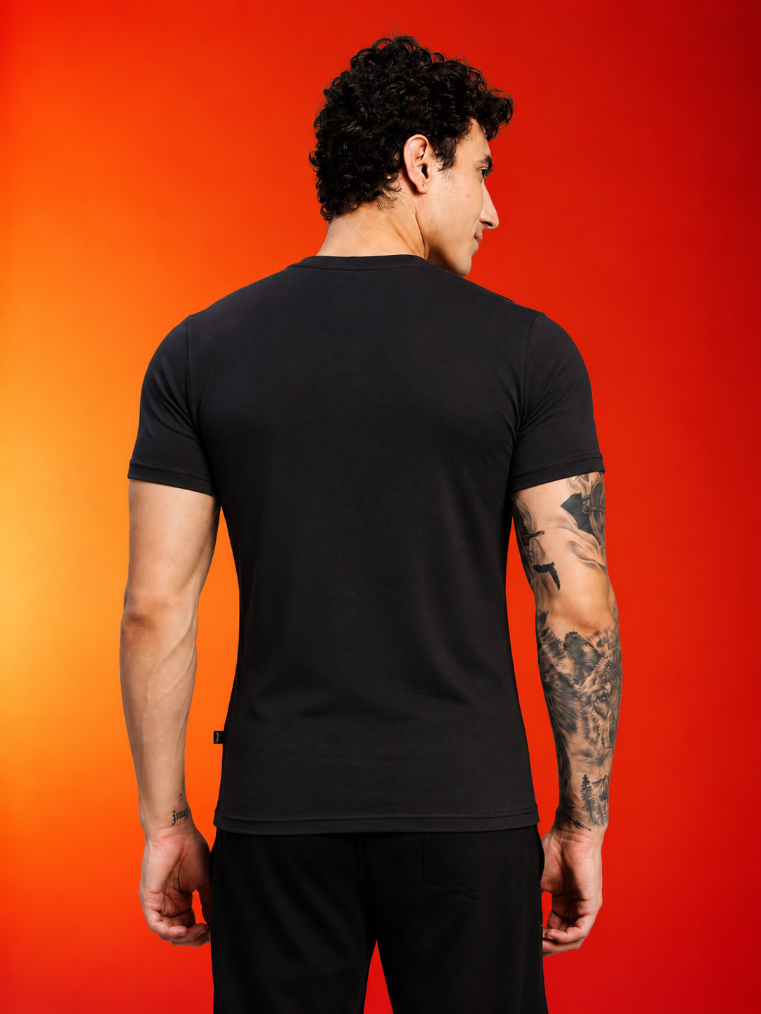 CORE SHORT REGULAR FIT T-SHIRT BLACK
