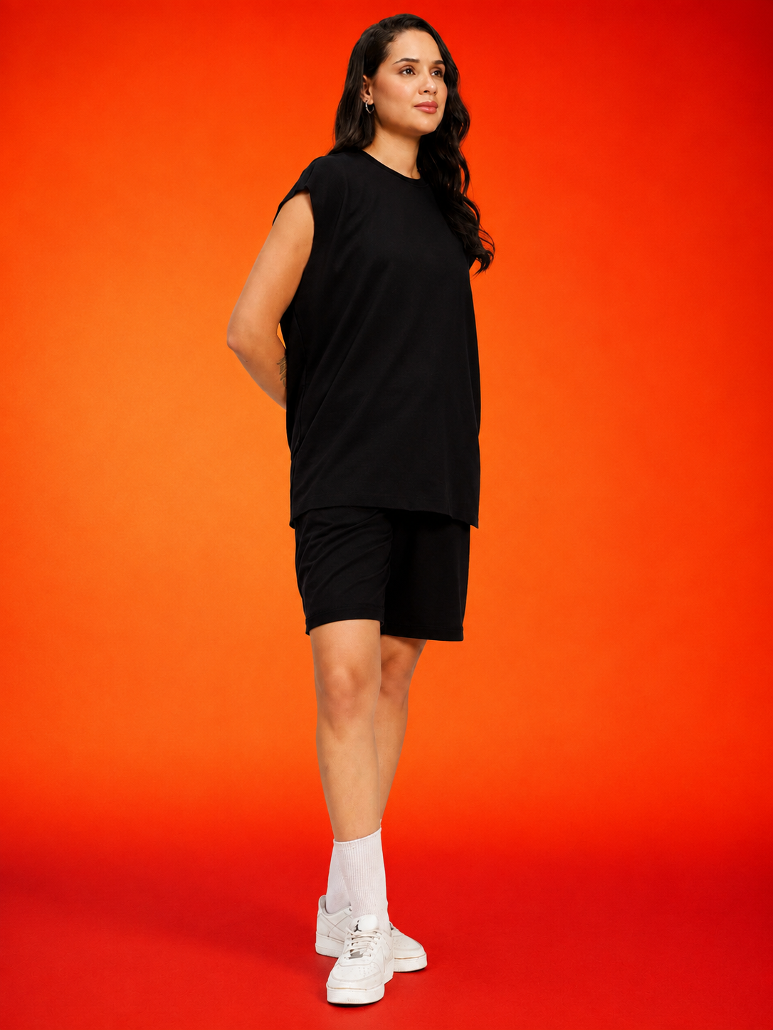 WOMEN DRIVE MONOCHROME SLEEVELESS T-SHIRT BLACK