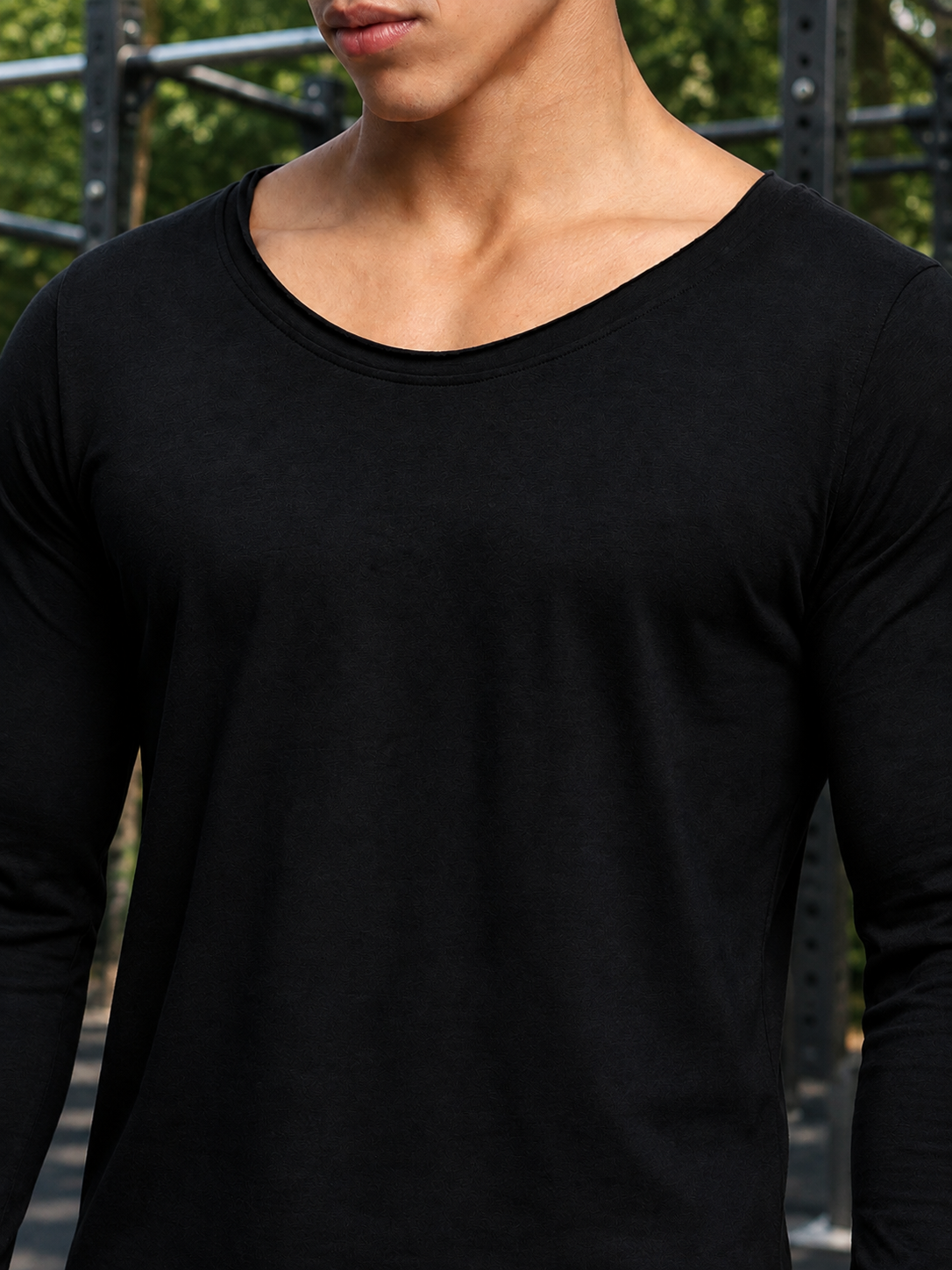 Stay sleek and confident in the JOEL SLIM FIT COTTON SWEATSHIRT BLACK—soft, modern, and perfect for versatile everyday wear.