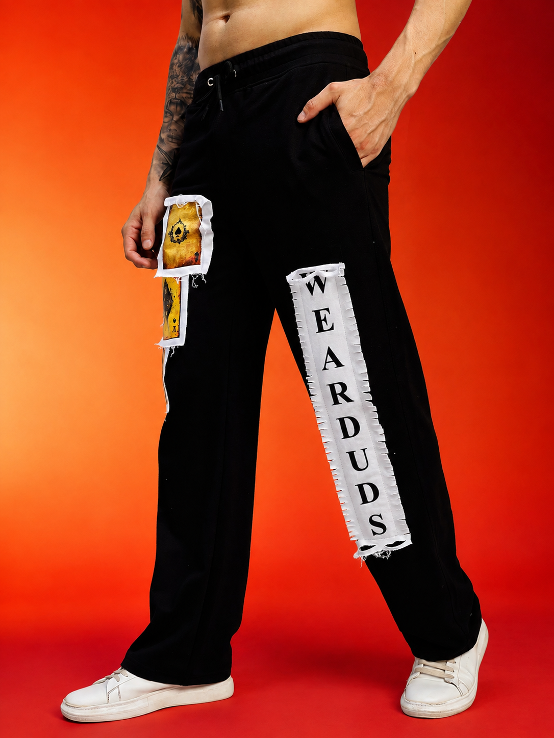 WILDCARD RAW-CANVAS GRAPHIC JOGGERS BLACK