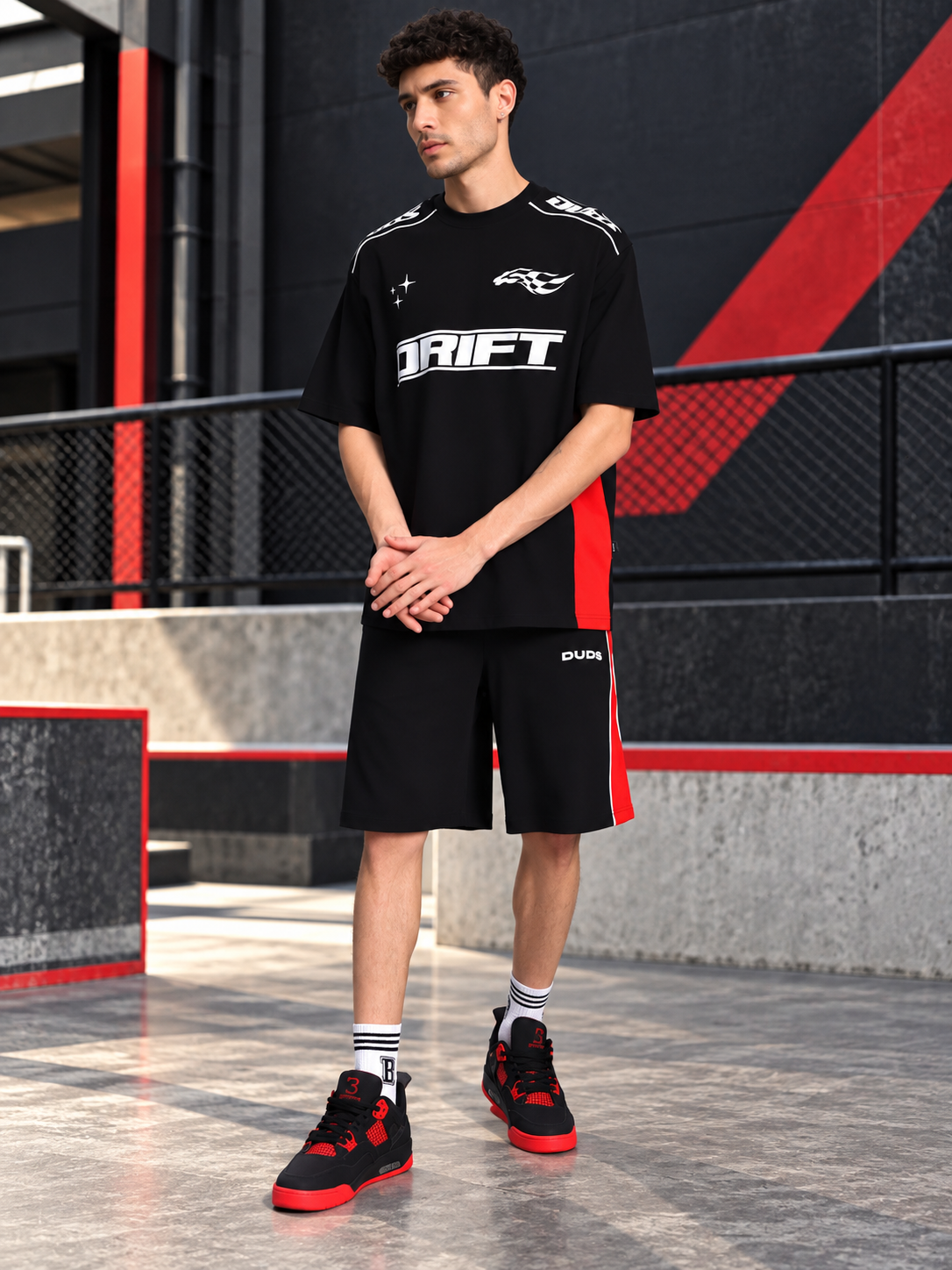 DRIFT OVER-SIZED T-SHIRT BLACK