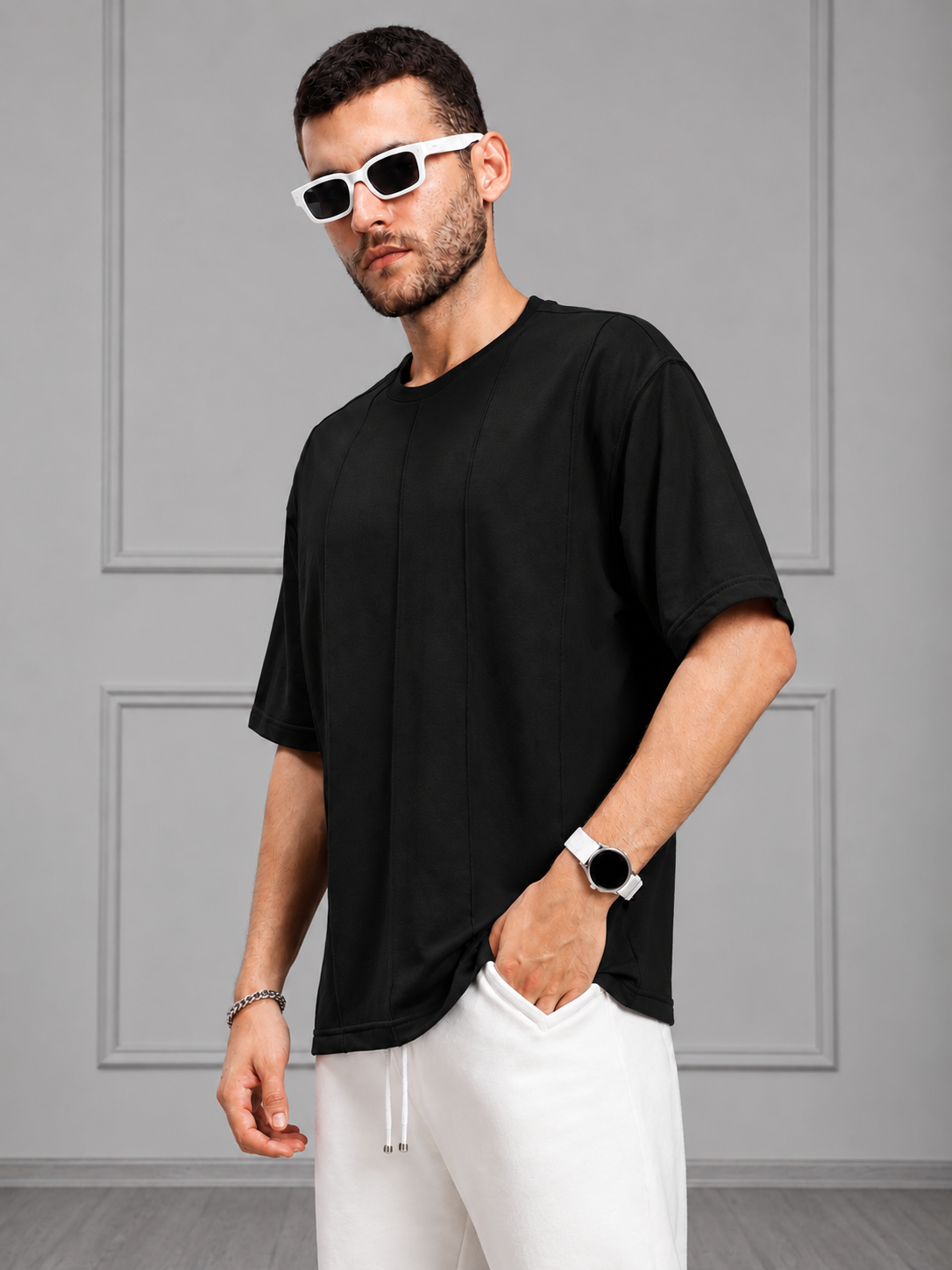 BOXY FIT PANELS OVERSIZED T-SHIRT BLACK