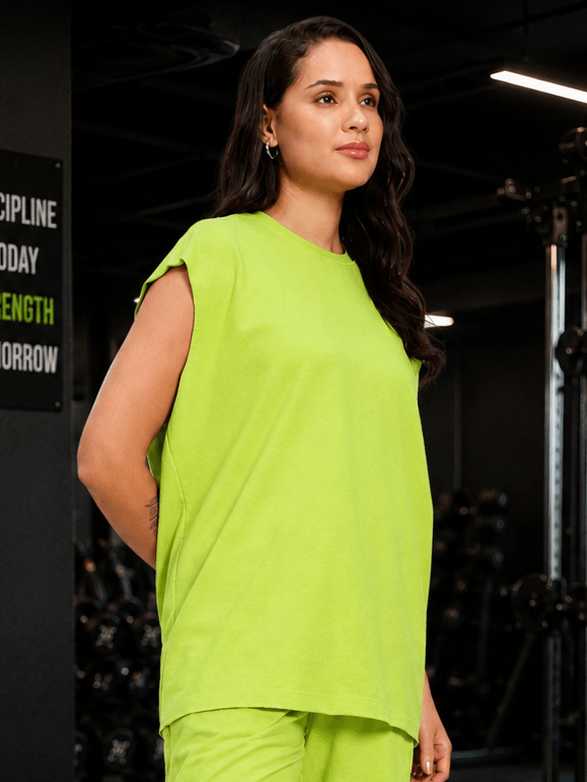 WOMEN DRIVE MONOCHROME SLEEVELESS T-SHIRT NEON GREEN