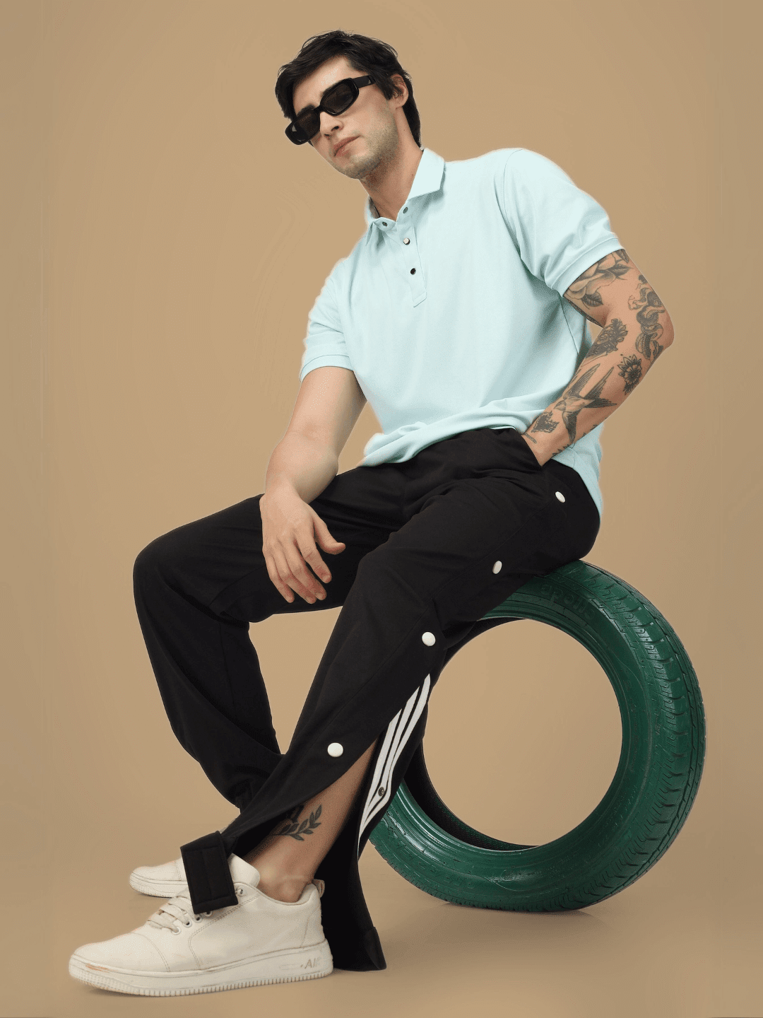HIP HOP JOGGERS SIDE BUTTON BLACK - JOGGER