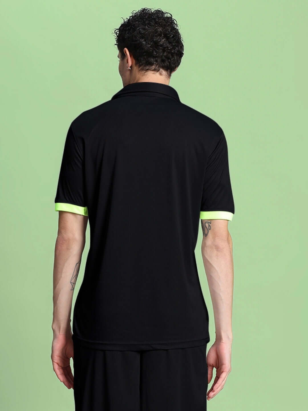 HOOKUP REFLECTOR REGULAR FIT T-SHIRT BLACK back view on model, made from premium heavy gauge polyester fabric with neon sleeve detail.