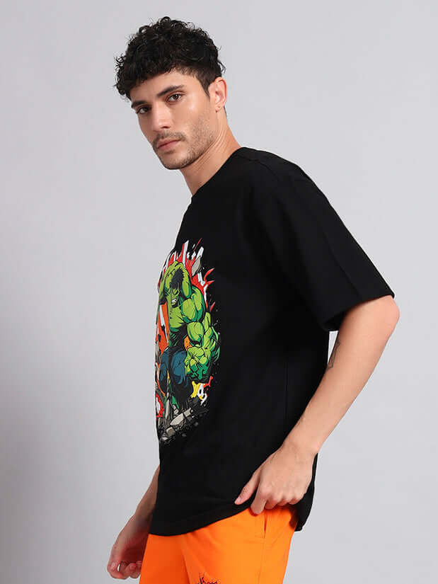 Man wearing HULK OVER-SIZED T-SHIRT BLACK MEN with graphic print, side view