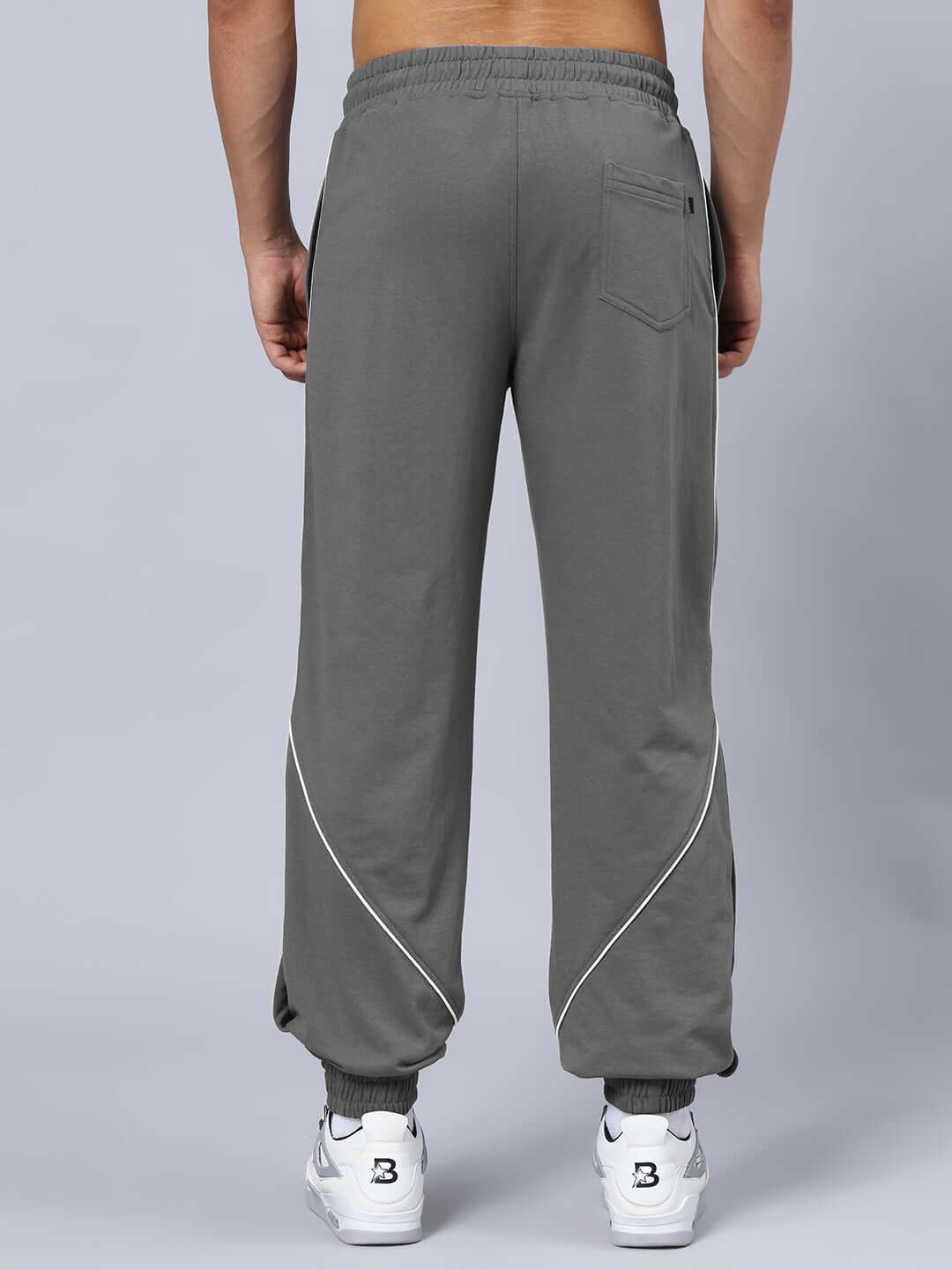 HUNT MODE PRINTED GYM RELAXED FIT CO-ORD SET BLACK-GREY back view