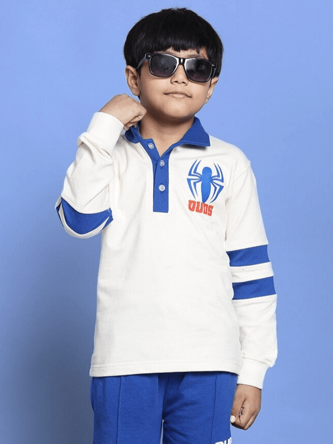 Child wearing MARVEL OVERSIZED SWEATSHIRT FOR BOYS GIRLS WHITE ROYAL BLUE with sunglasses, showcasing Spiderman design in style.