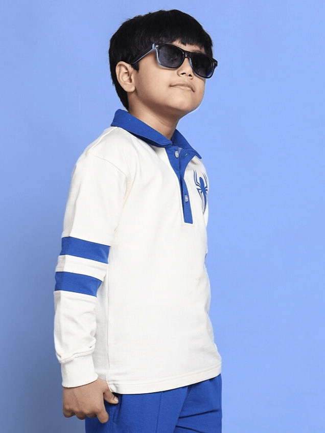 Child wearing a Marvel Oversized Sweatshirt for Boys Girls White Royal Blue with stylish sunglasses.