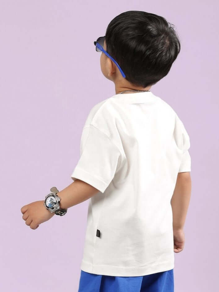 Back view of child wearing Minion Cartoon T-Shirt for Boys and Girls Off White.