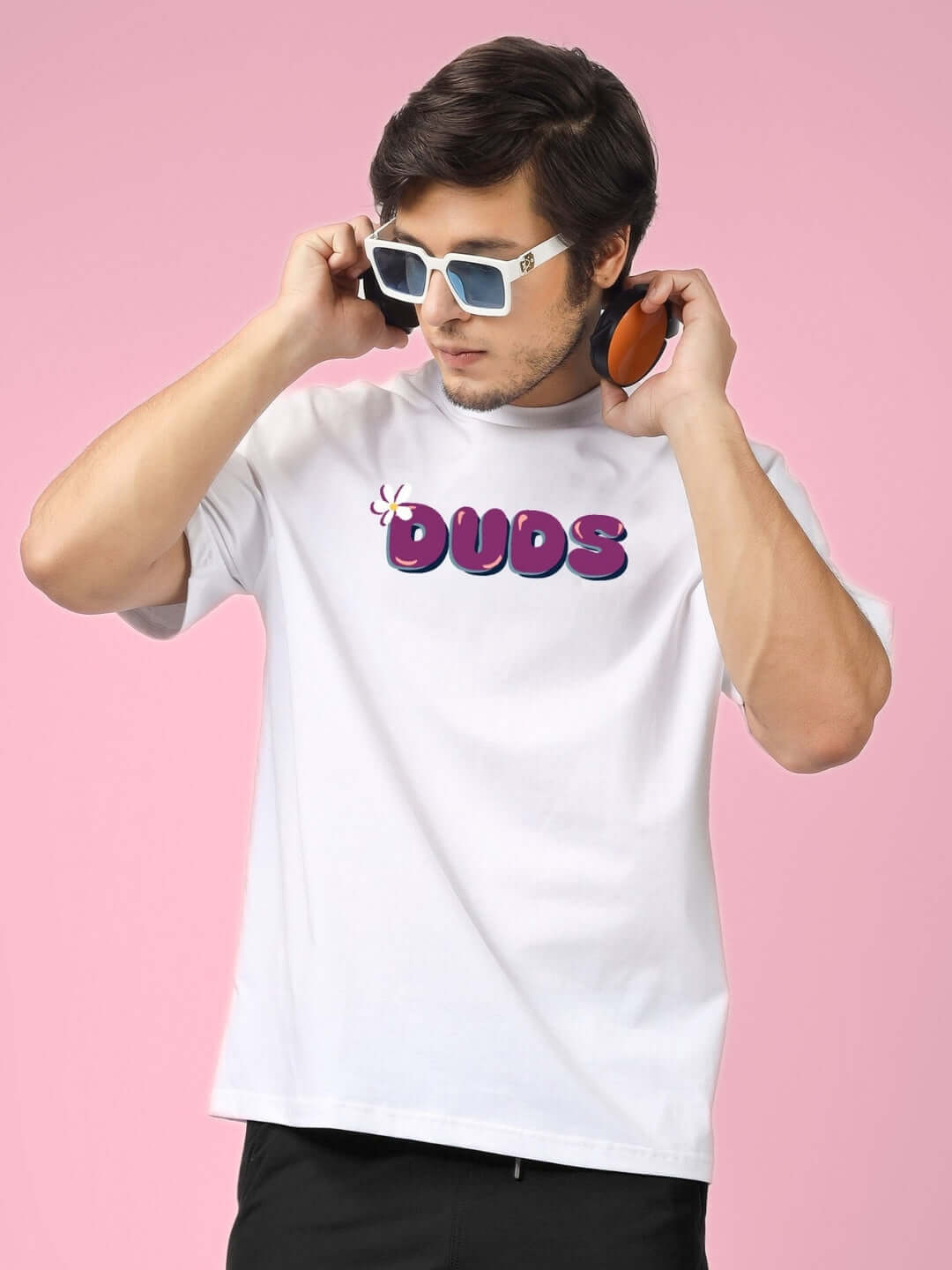 NO POS WOW OVER-SIZED PRINTED T-SHIRT WHITE styled on a model in sunglasses, showcasing bold streetwear look.