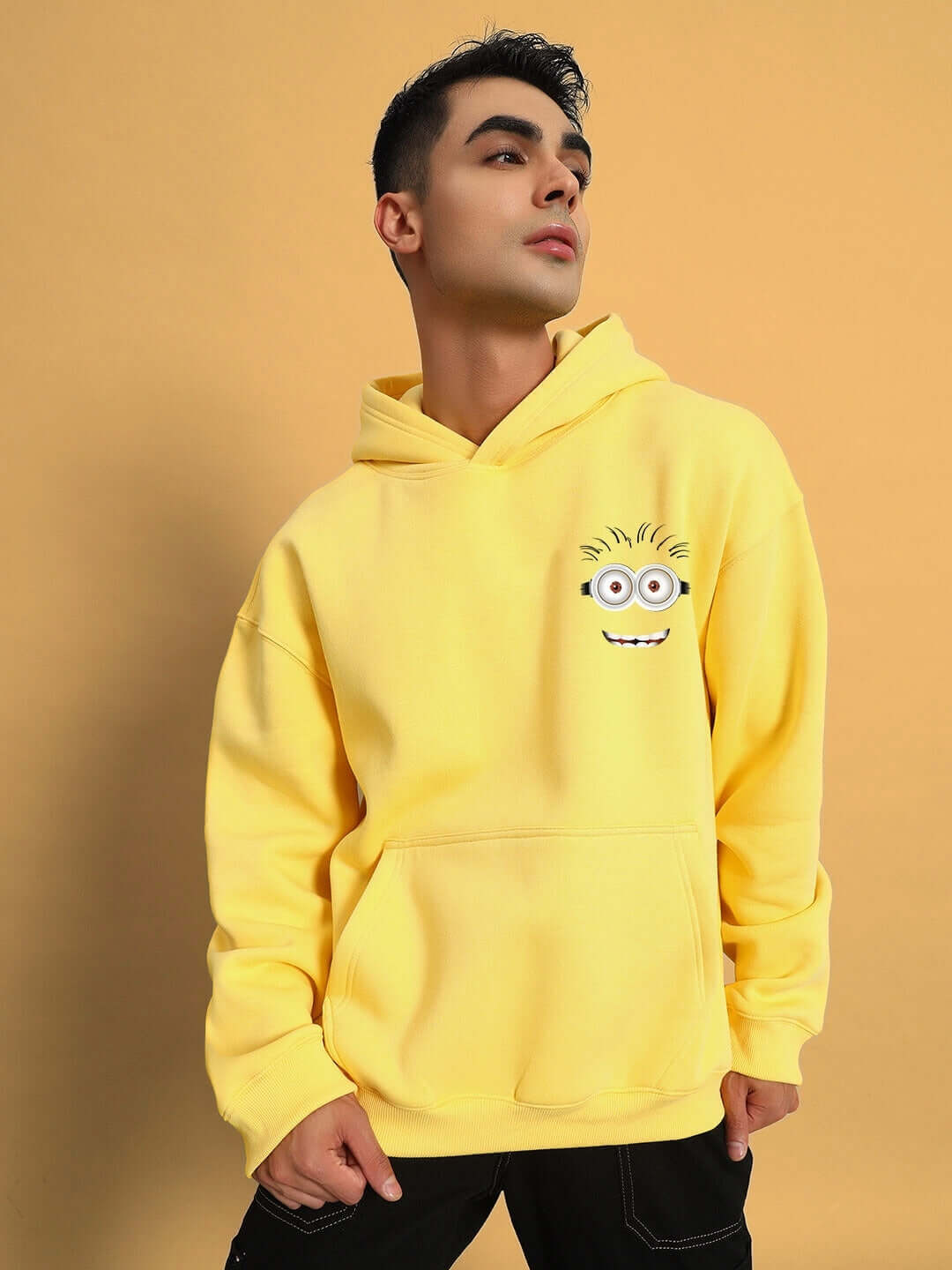 PHIL MINION OVERSIZED FLEECE HOODIE YELLOW in vibrant streetwear style for comfort and confidence.