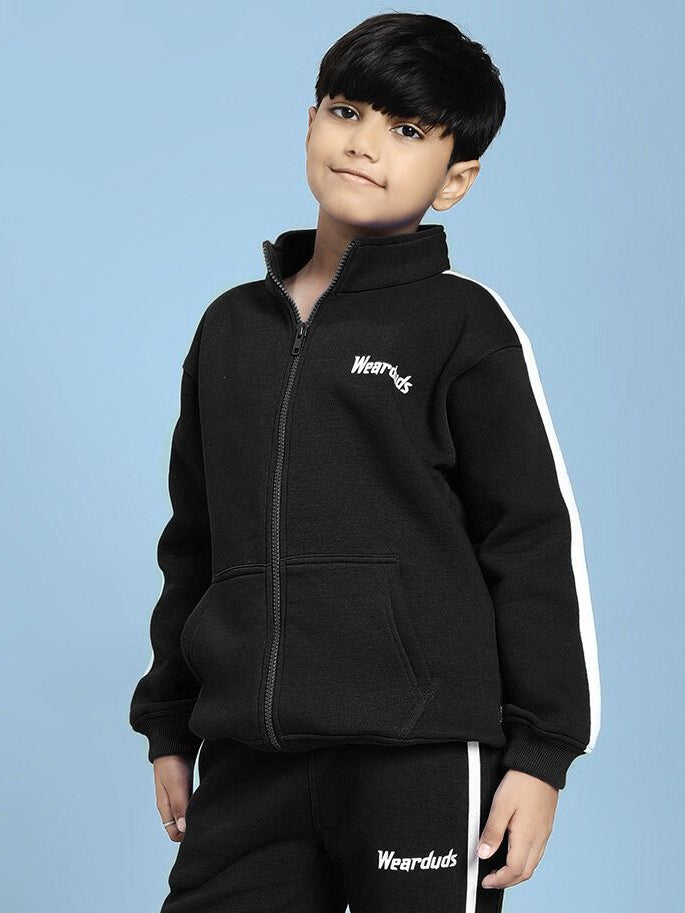 Child wearing RAPID STRIDE FLEECE JACKET FOR BOYS AND GIRLS BLACK