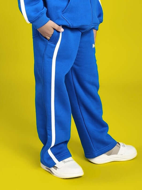 RAPID STRIDE FLEECE JOGGER FOR BOYS AND GIRLS ROYAL BLUE providing comfort and style, perfect for active kids paired with hoodies or tees.