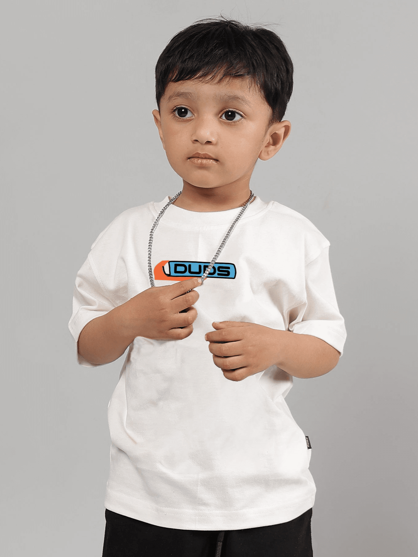 Child wearing the Robo Shark T-Shirt for Boys Girls White, showcasing oversized fit and stylish streetwear design.