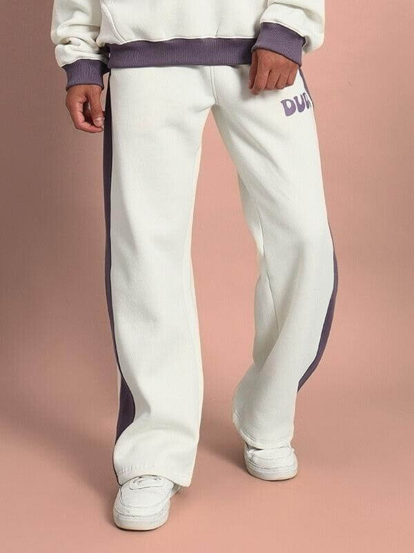 SELF LOVE FLEECE PANT WHITE VIOLET showcasing cozy style with elastic waistband and side pockets.