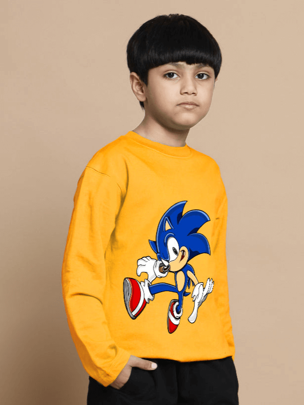 Child wearing a Sonic-themed yellow oversized sweatshirt from DUDS, suitable for boys and girls.