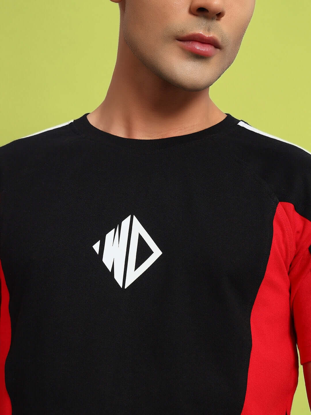 Black and red Topliner regular t-shirt with logo, premium cotton blend.