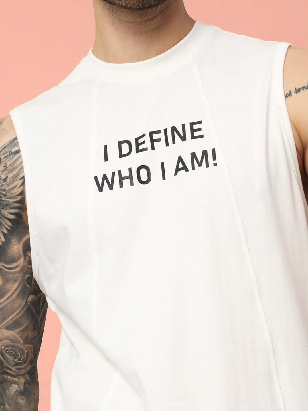 WHO I AM GYM T-SHIRT OFF WHITE featuring bold graphic text