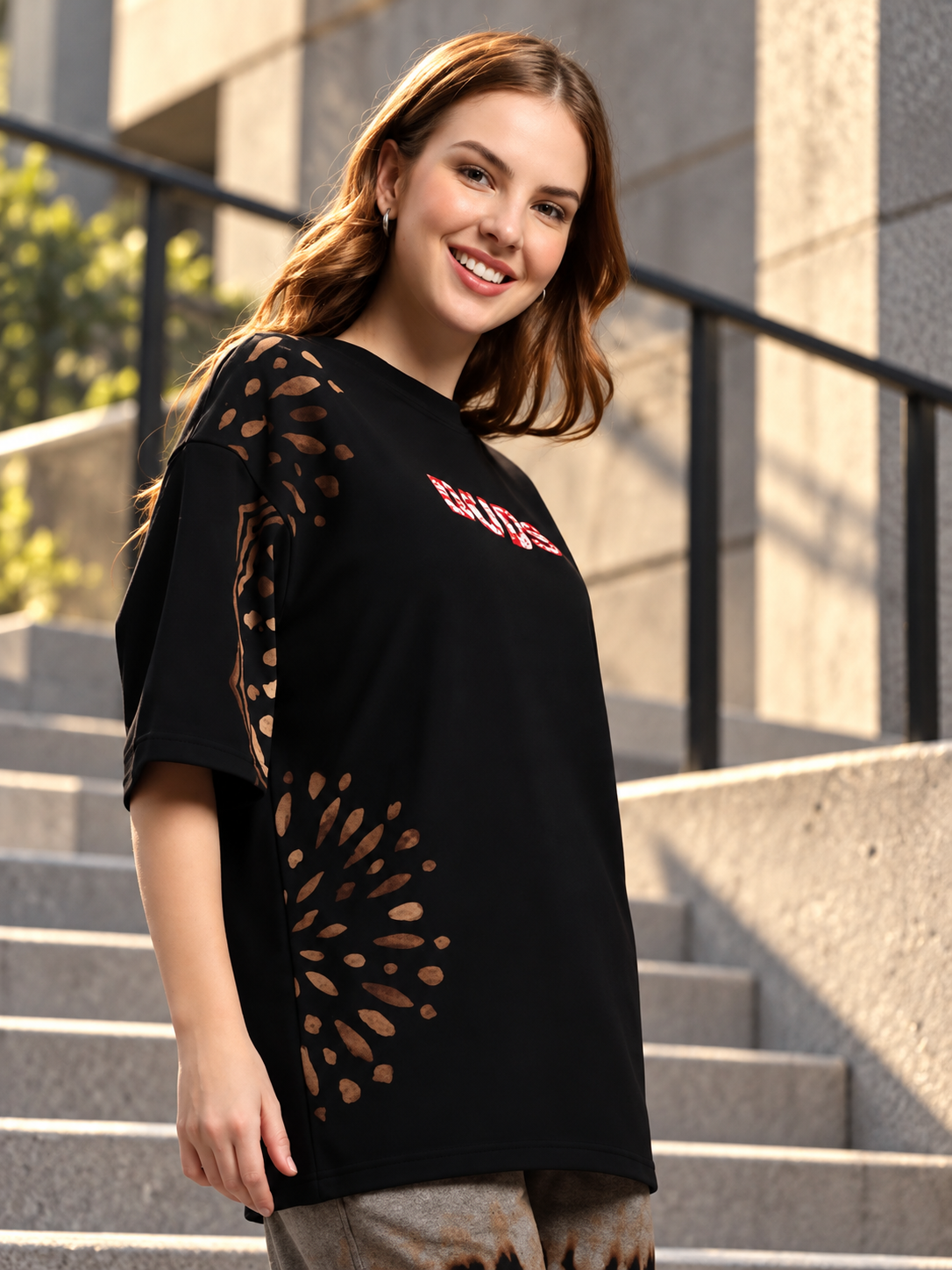 WOMEN SHADOW SWIRL TIE-DYE T-SHIRT BLACK - Wearduds, view 4