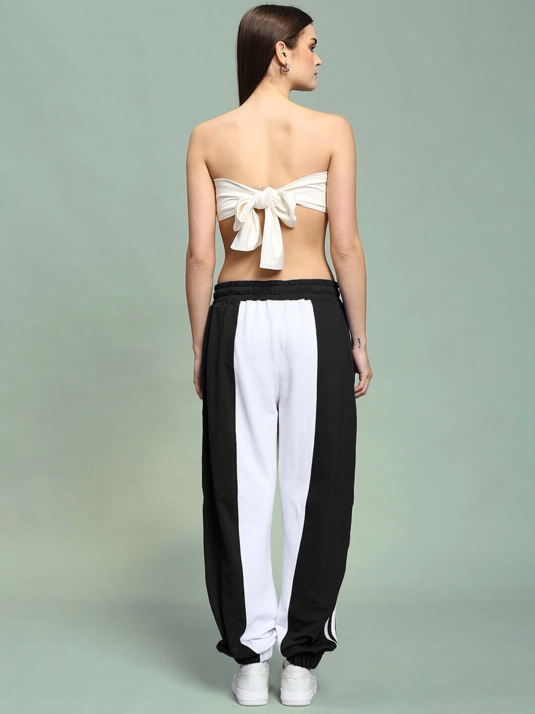 WOMEN'S AZORA CO-ORD SET BLACK WHITE, stylish monochrome outfit with classic black and white design, back view of modern streetwear look.