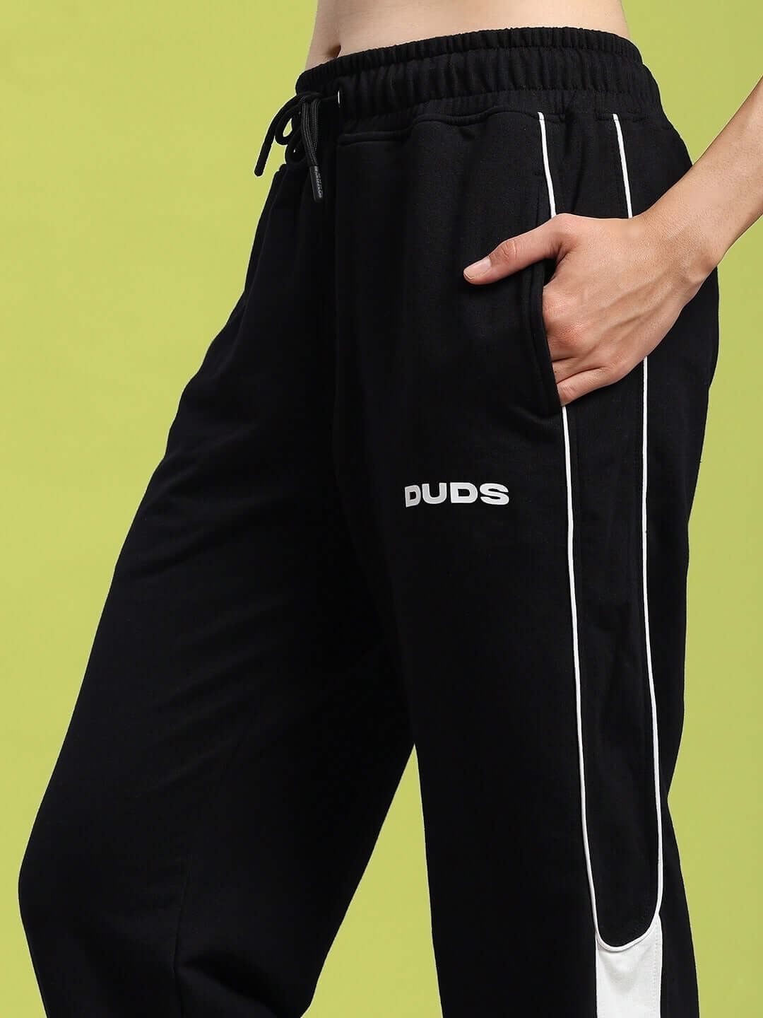 Close-up of WOMENS DENVER RELAXED FIT JOGGERS BLACK showcasing side pocket and design.