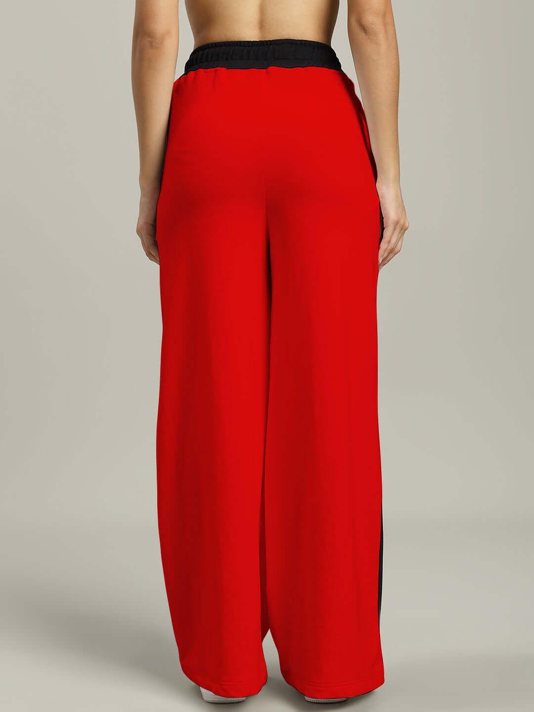 Back view of women's Larissa Co-Ord set in red-black, featuring premium cotton fabric; stylish and comfortable fashion piece.