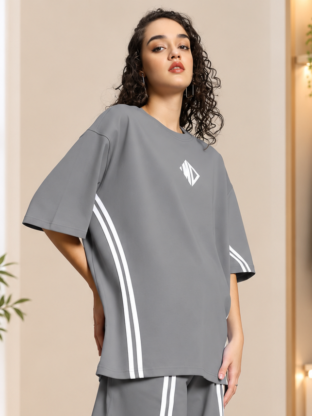 WOMEN'S OUTLOOK OVER-SIZED T-SHIRT GREY - Wearduds, view 2