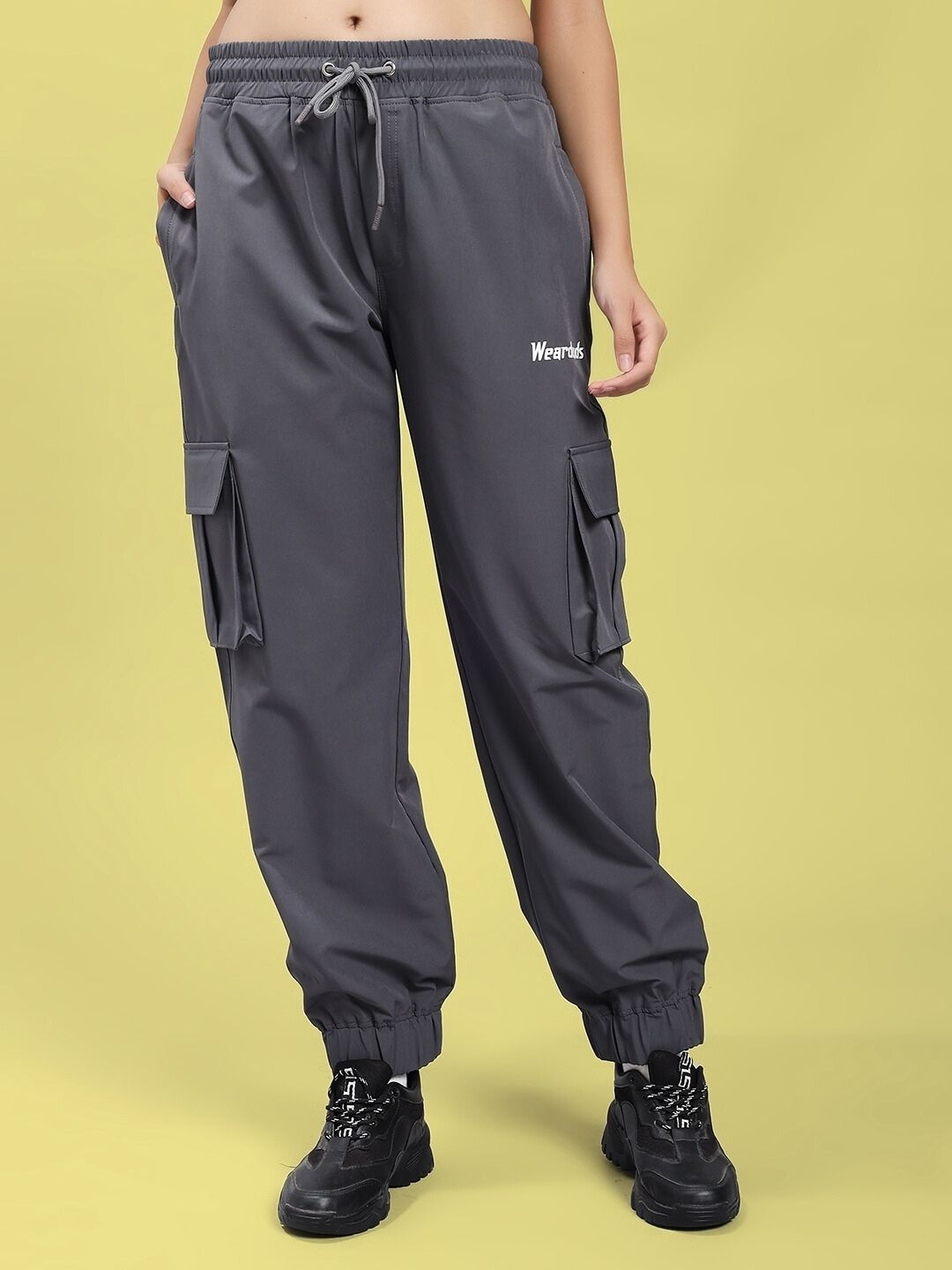 WOMEN'S JACK RELAXED FIT MULTI POCKET CARGO DARK GREY pants with versatile design and comfortable fit for casual outings and travel.