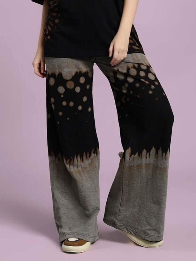 Alt Tag: Stylish WOMEN'S SHADOW SWIRL TIE-DYE JOGGER BLACK showcasing unique tie-dye pattern for fashion-forward comfort and style.