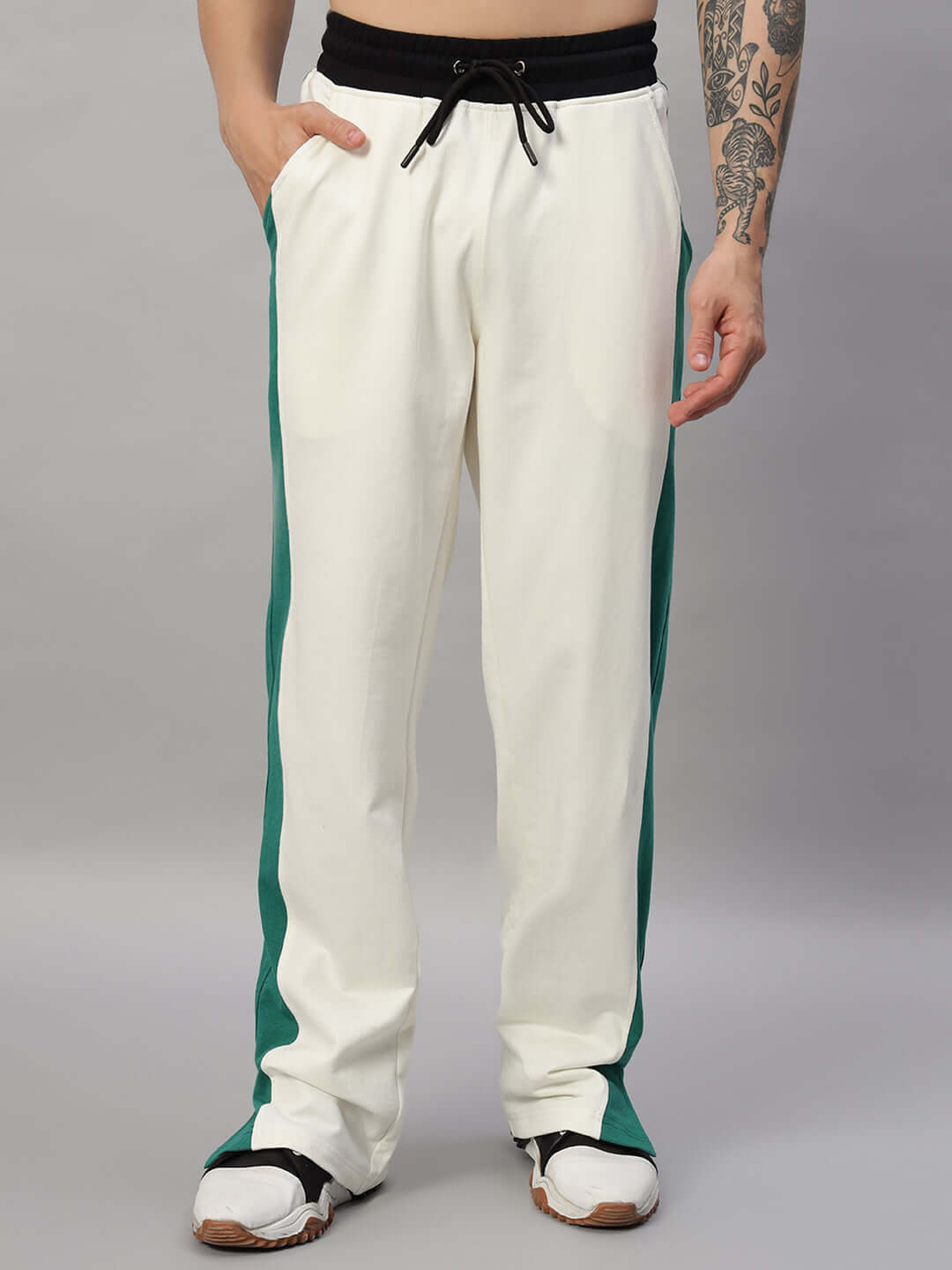 ZINGY OVERSIZED CO-ORD SET OFF WHITE TEAL joggers with elasticated waistband, unisex relaxed fit, and red & white contrast panel.