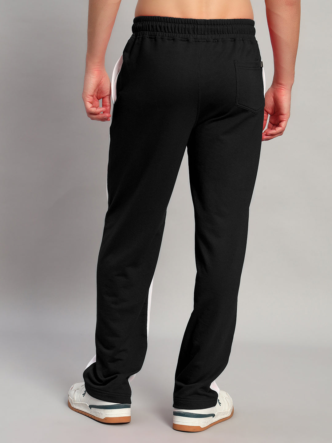LAGOON RELAXED FIT JOGGERS (WHITE BLACK)