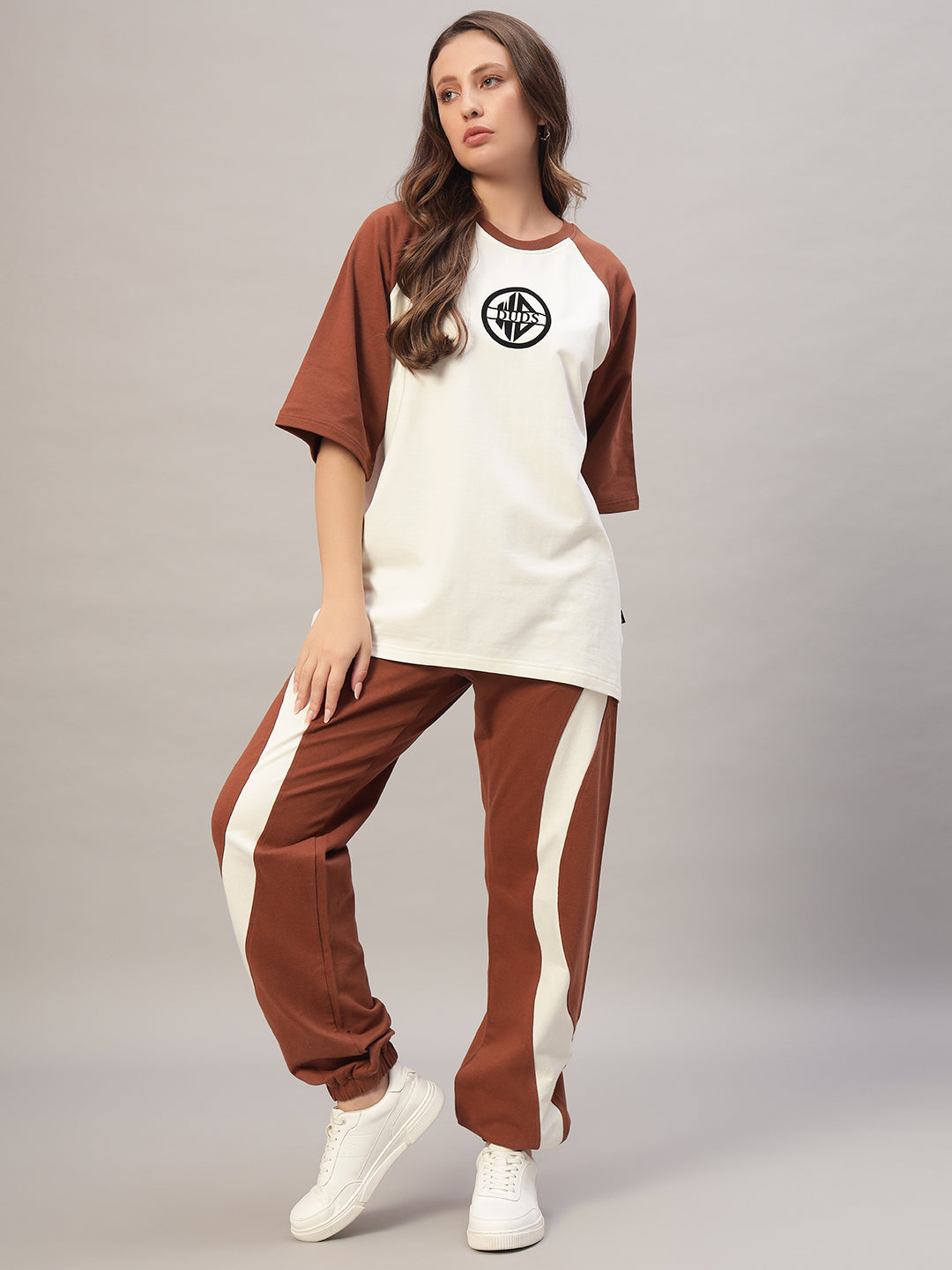 WOMEN'S AMERICAN FOOTBALL JOGGERS (BROWN-WHITE)