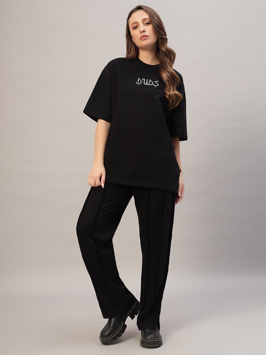 WOMEN'S DIMENSION OVER-SIZED T-SHIRT (BLACK)