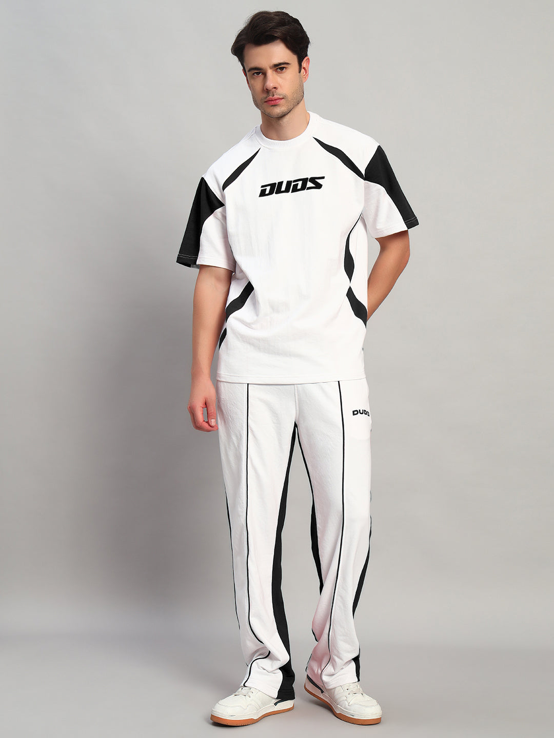 LAGOON RELAXED FIT JOGGERS (WHITE BLACK)