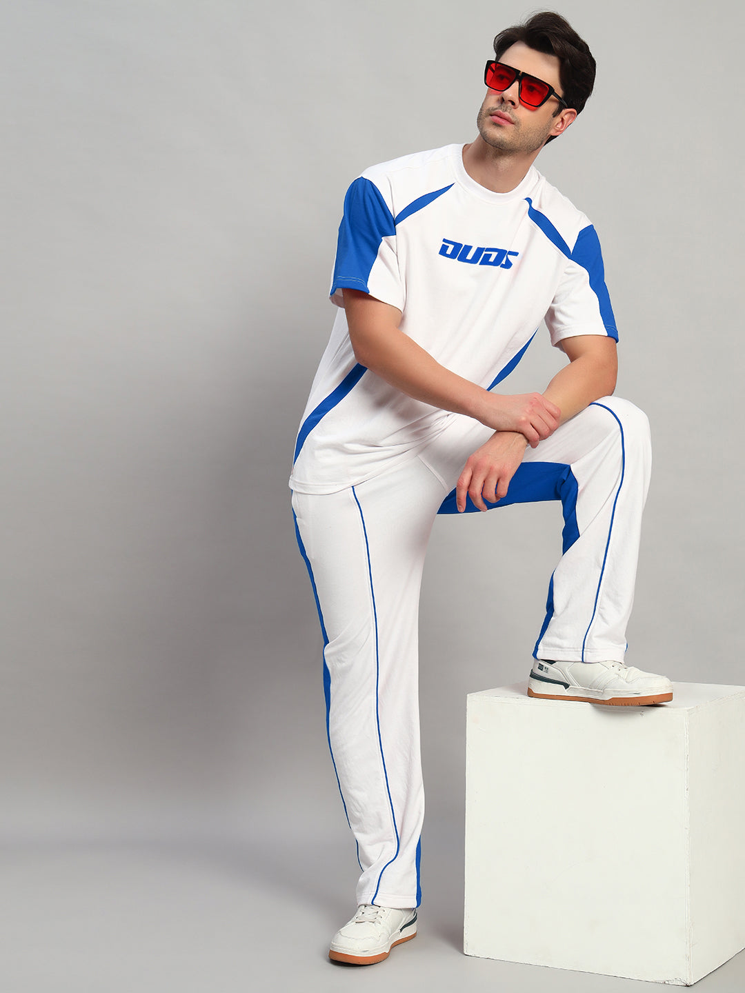 LAGOON RELAXED FIT JOGGERS (WHITE BLUE)