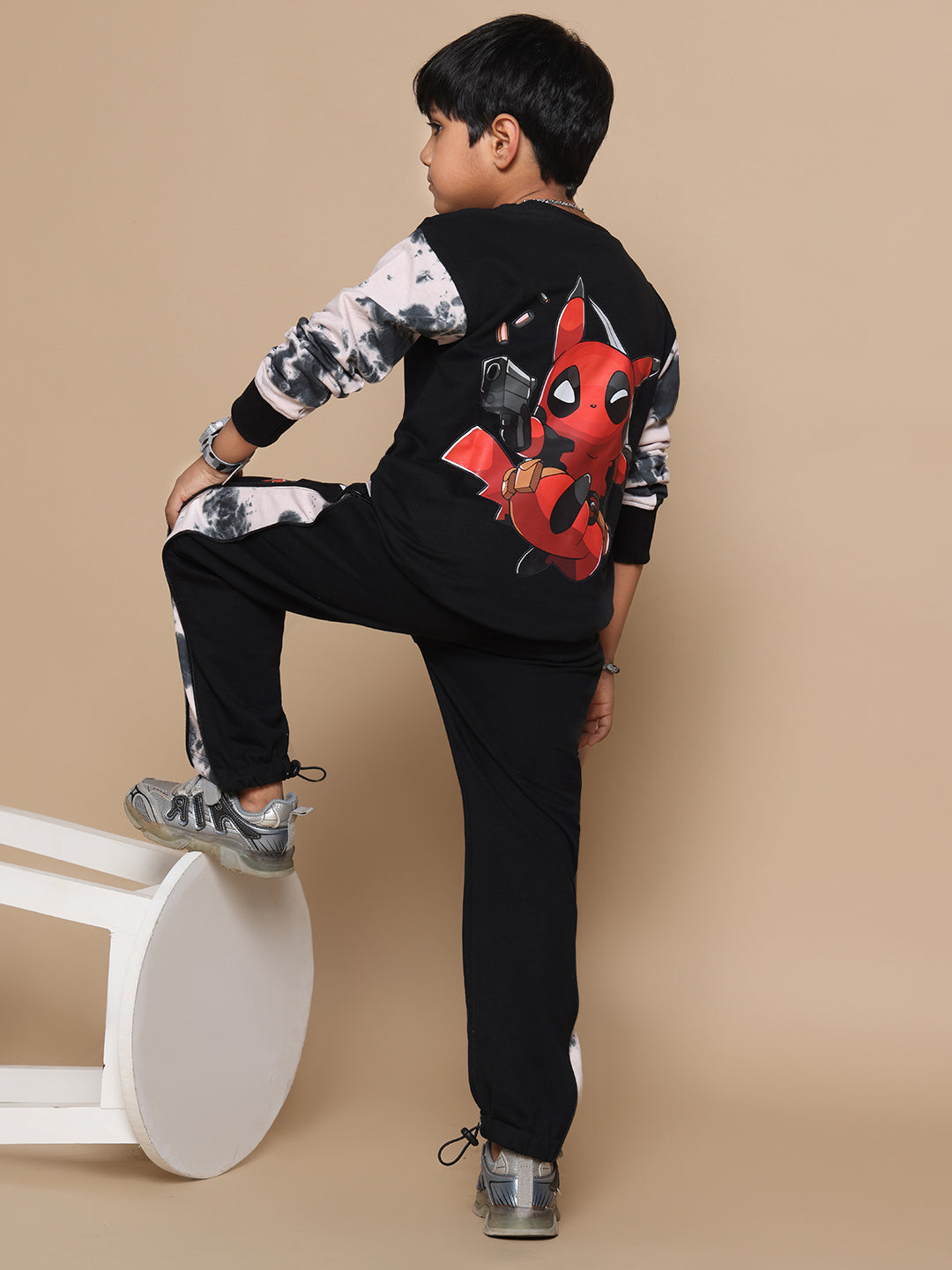 DEADPOOL JOGGER FOR BOYS & GIRLS (BLACK)
