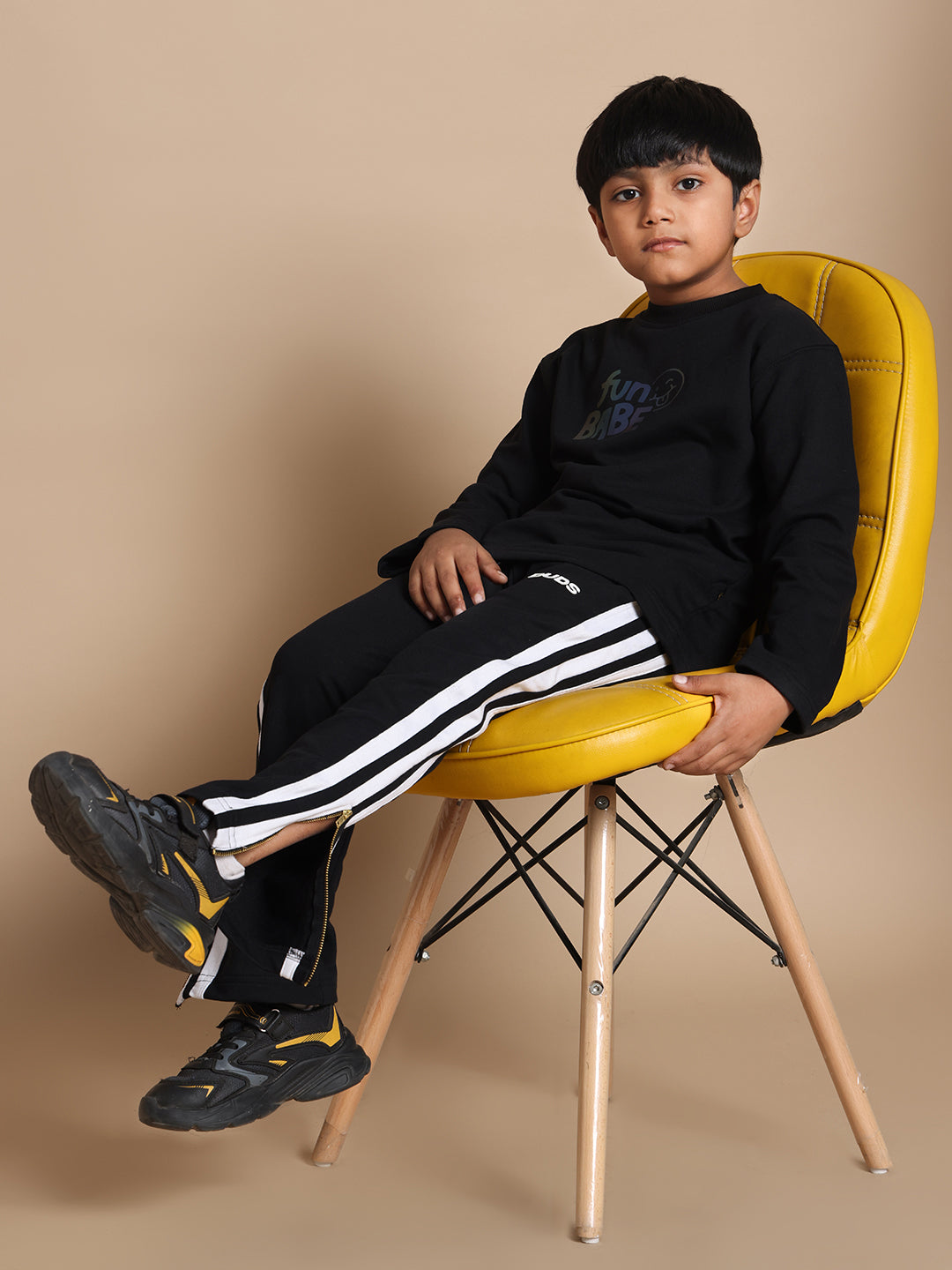 FUN BABE CO-ORD FOR BOYS & GIRLS (BLACK)