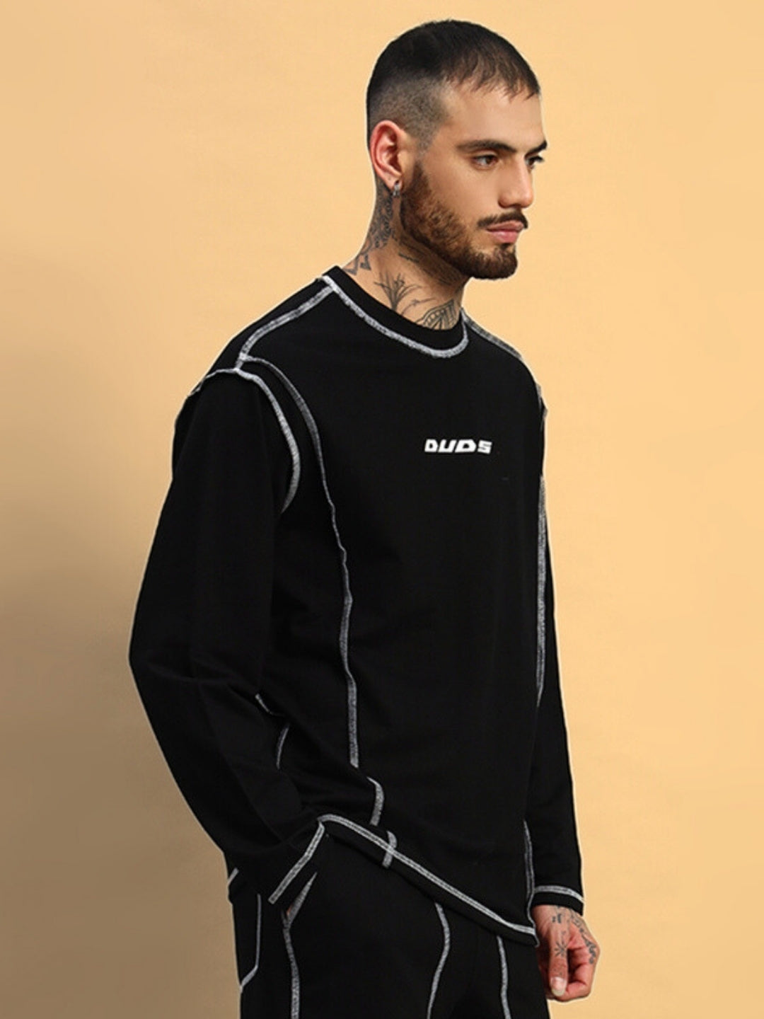 DYNAMIC OVERSIZED SWEATSHIRT (BLACK)