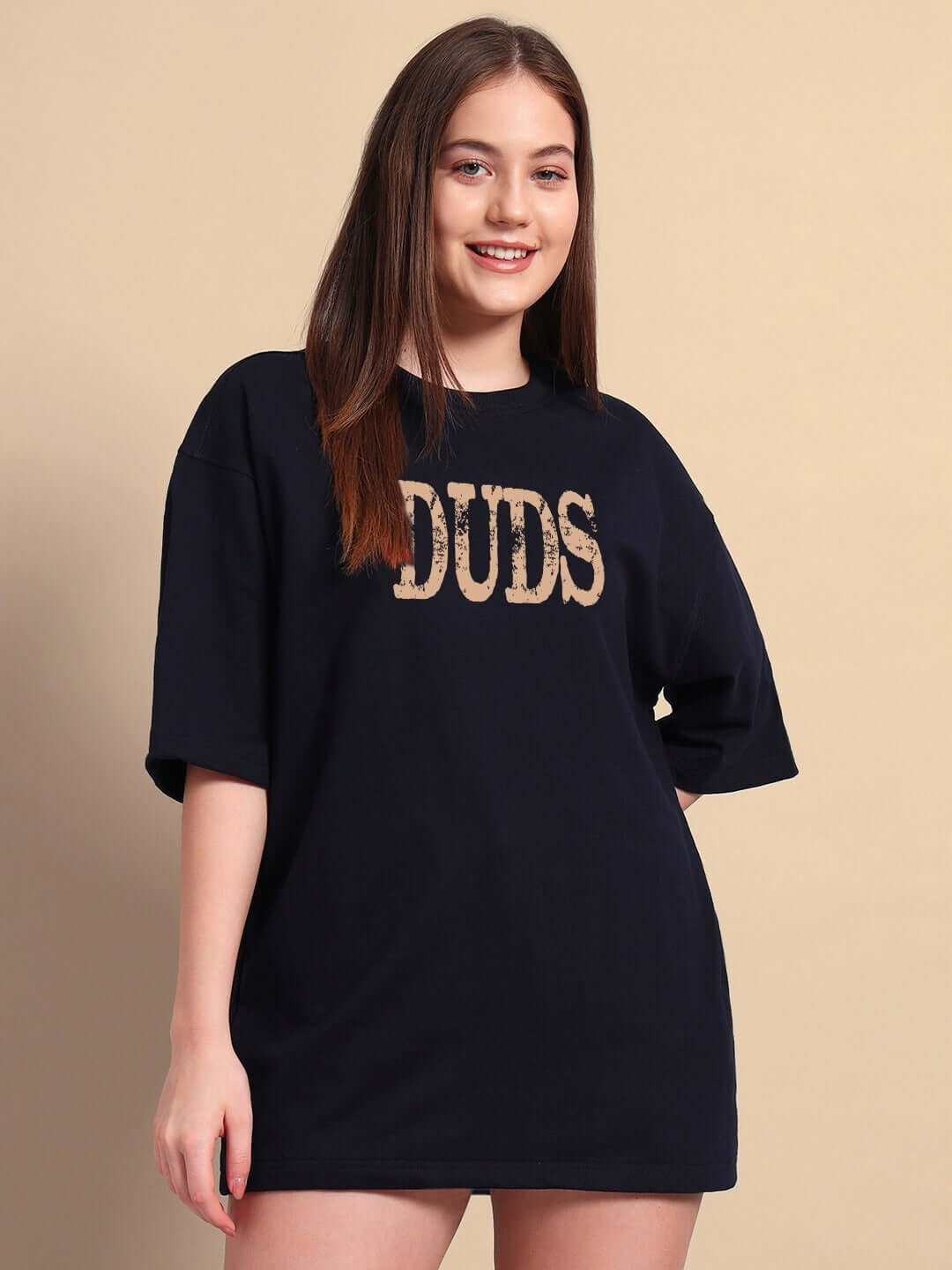 WOMEN'S HORNED FIGURE CREATIVE PRINT OVERSIZED T-SHIRT (BLACK) front pose