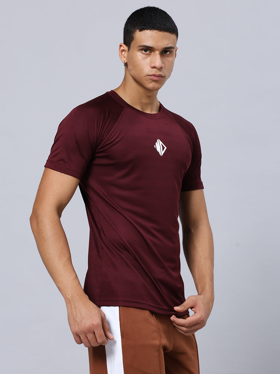Cristinio Regular Fit T-Shirt (Maroon)