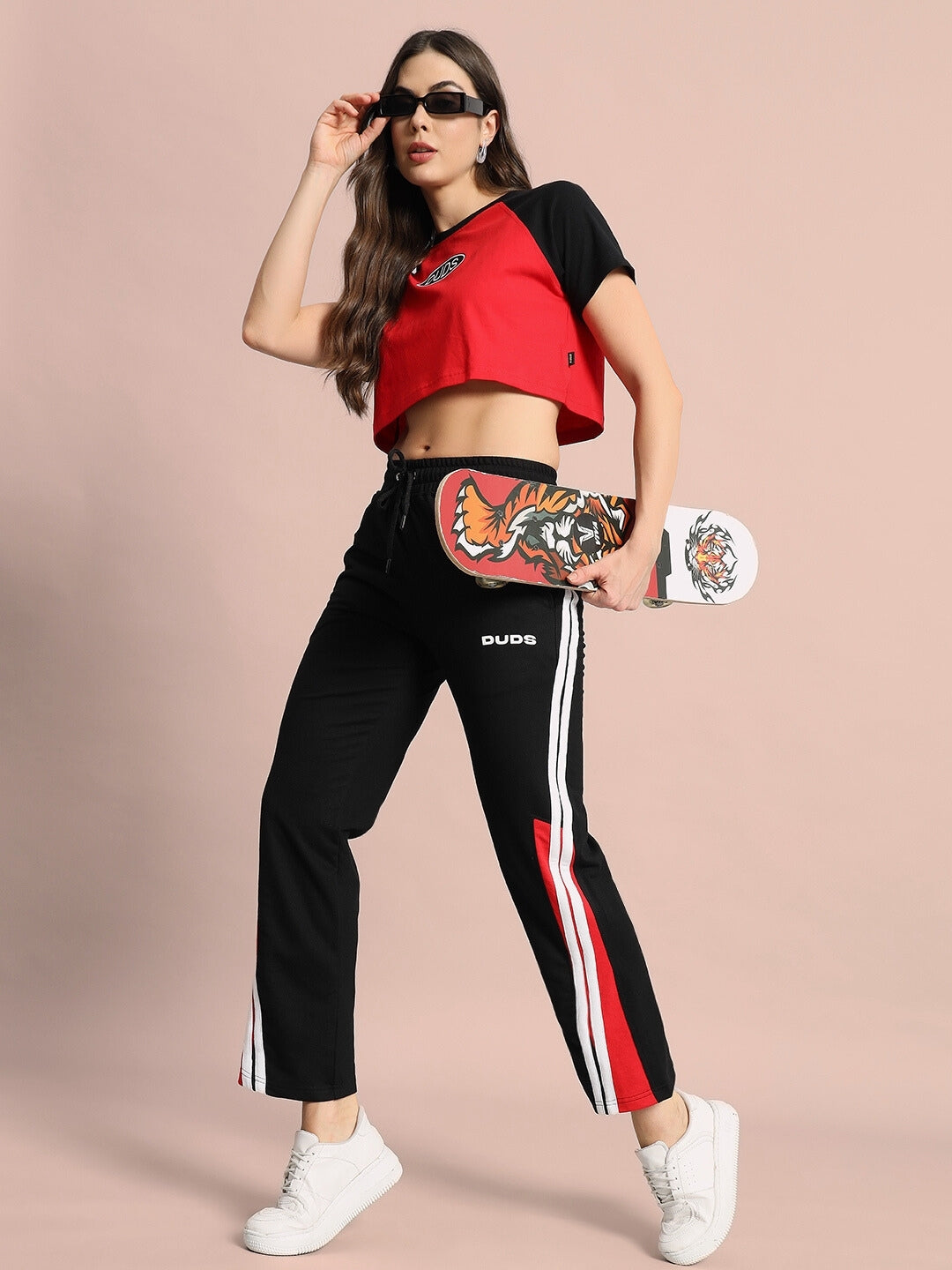 Women's Challenger Raglan Crop-Top (Red Black)