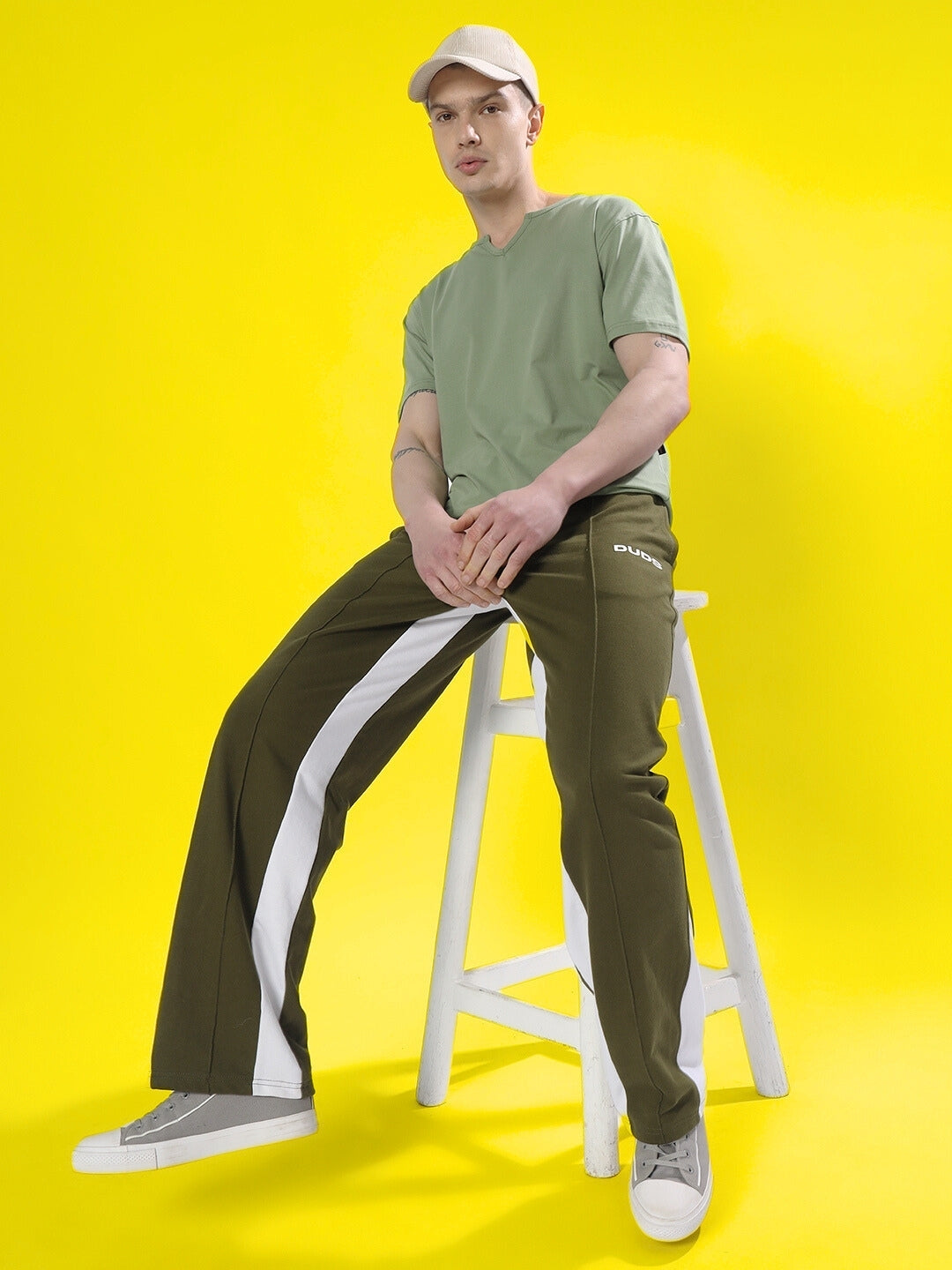 FLOPPY FLARED CONTRAST JOGGERS (OLIVE GREEN)