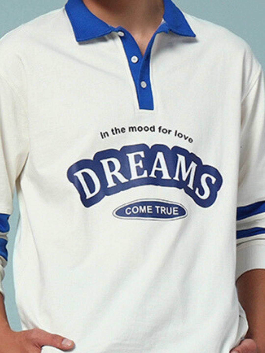 LOVE DREAMS OVERSIZED SWEATSHIRT (OFF WHITE-ROYAL BLUE)