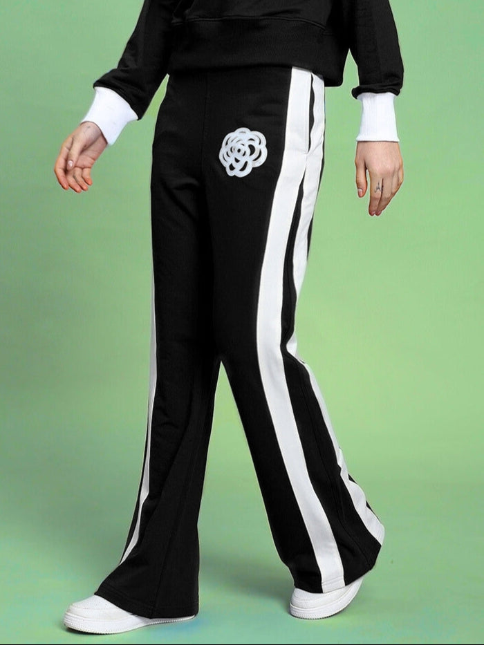 WOMEN'S JESSFLICK RELAXED FIT JOGGER (BLACK-WHITE)