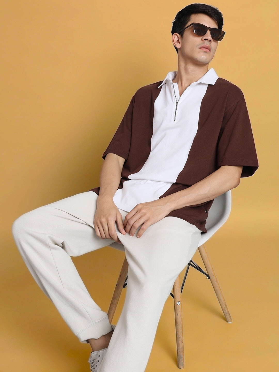 CONTRAST POLO OVERSIZED ZIPPER T-SHIRT (BROWN-WHITE)